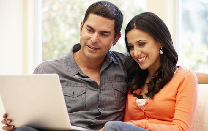 Couple on a virtual session